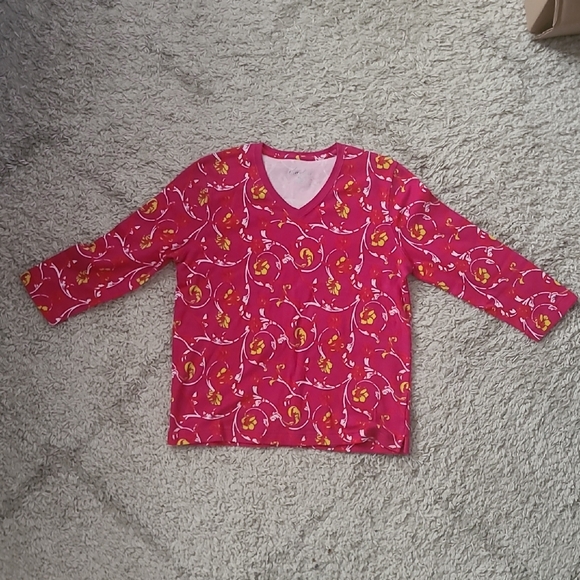 Kim Rogers Tops - Kim Rogers Women's Pink Floral V-Neck 3/4 Sleeve Top Size Petite Small